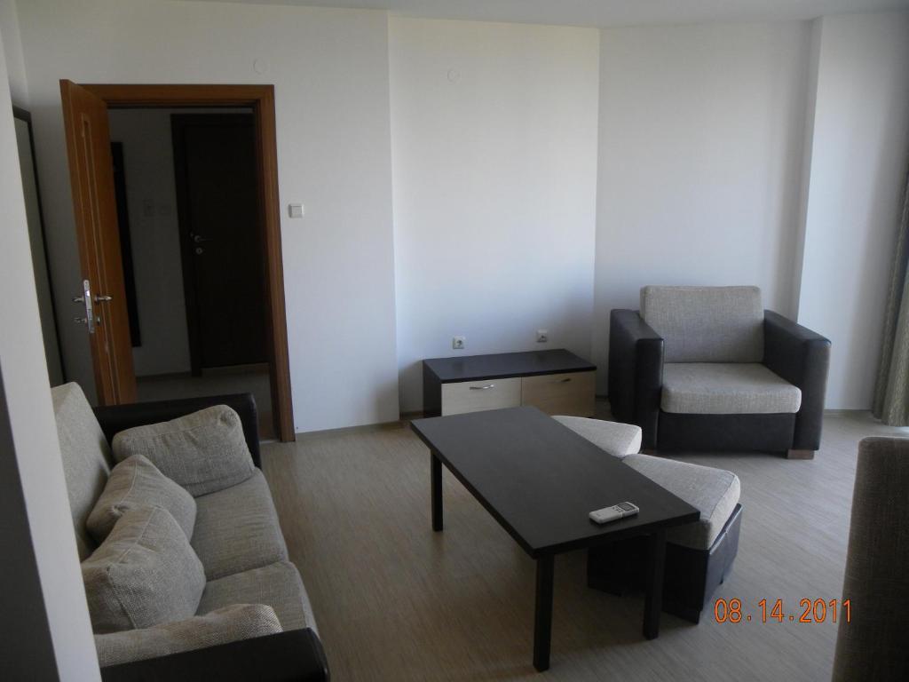 Apartcomplex New Tawn Appartement Obzor Kamer foto