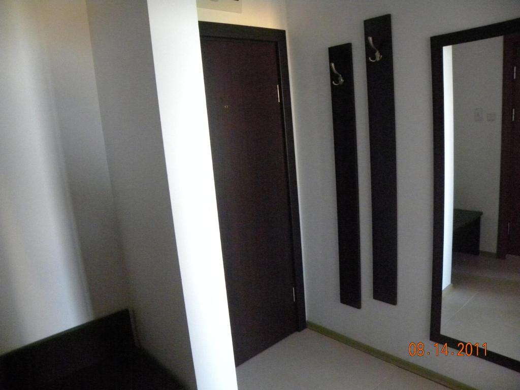 Apartcomplex New Tawn Appartement Obzor Kamer foto